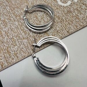 Unique Bargains Vintage Silver Hoop Earrings size of a quarter